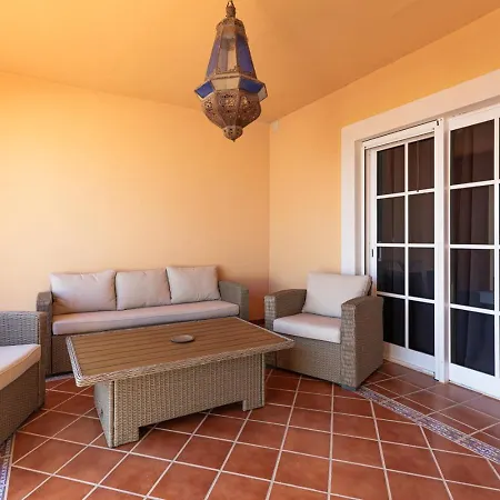 Dom wakacyjny Ares Home Villa Privada Con Jardin, Piscina, Barbacoa Y Golf *