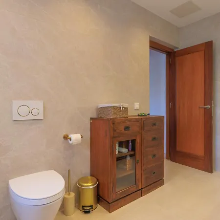 Ares Privada Con Jardin, Piscina, Barbacoa Y Golf Hébergement de vacances *
