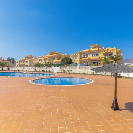 Hébergement de vacances Ares Privada Con Jardin, Piscina, Barbacoa Y Golf