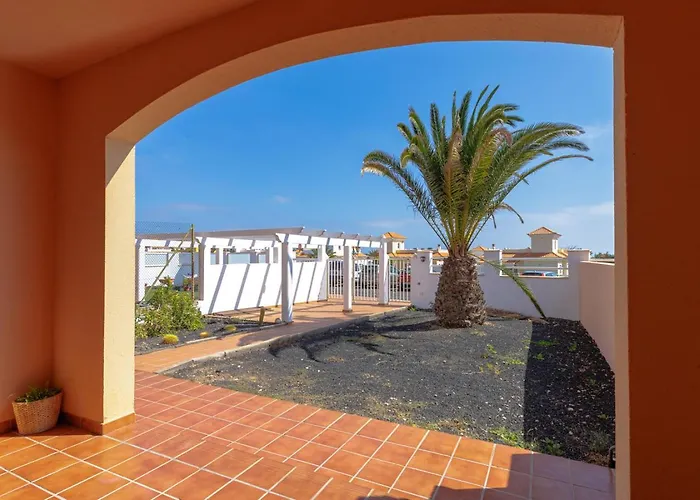 Dom wakacyjny Ares Home Villa Privada Con Jardin, Piscina, Barbacoa Y Golf *