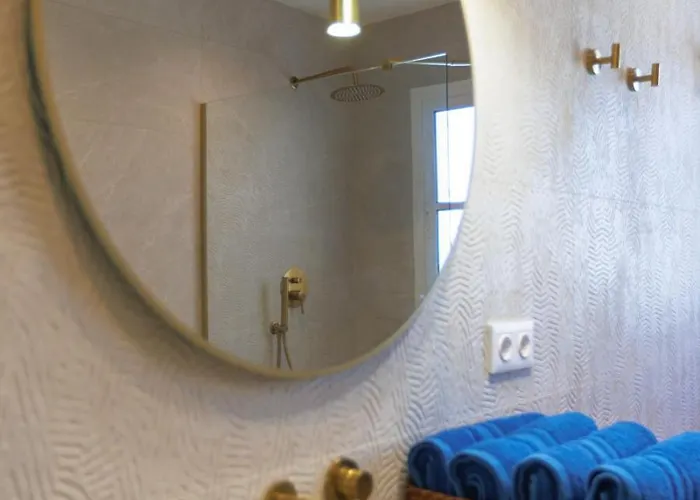 Dom wakacyjny Ares Home Villa Privada Con Jardin, Piscina, Barbacoa Y Golf